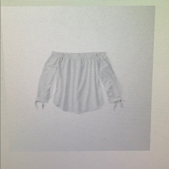 Long sleeve off- shoulder top - Picture 2 of 2